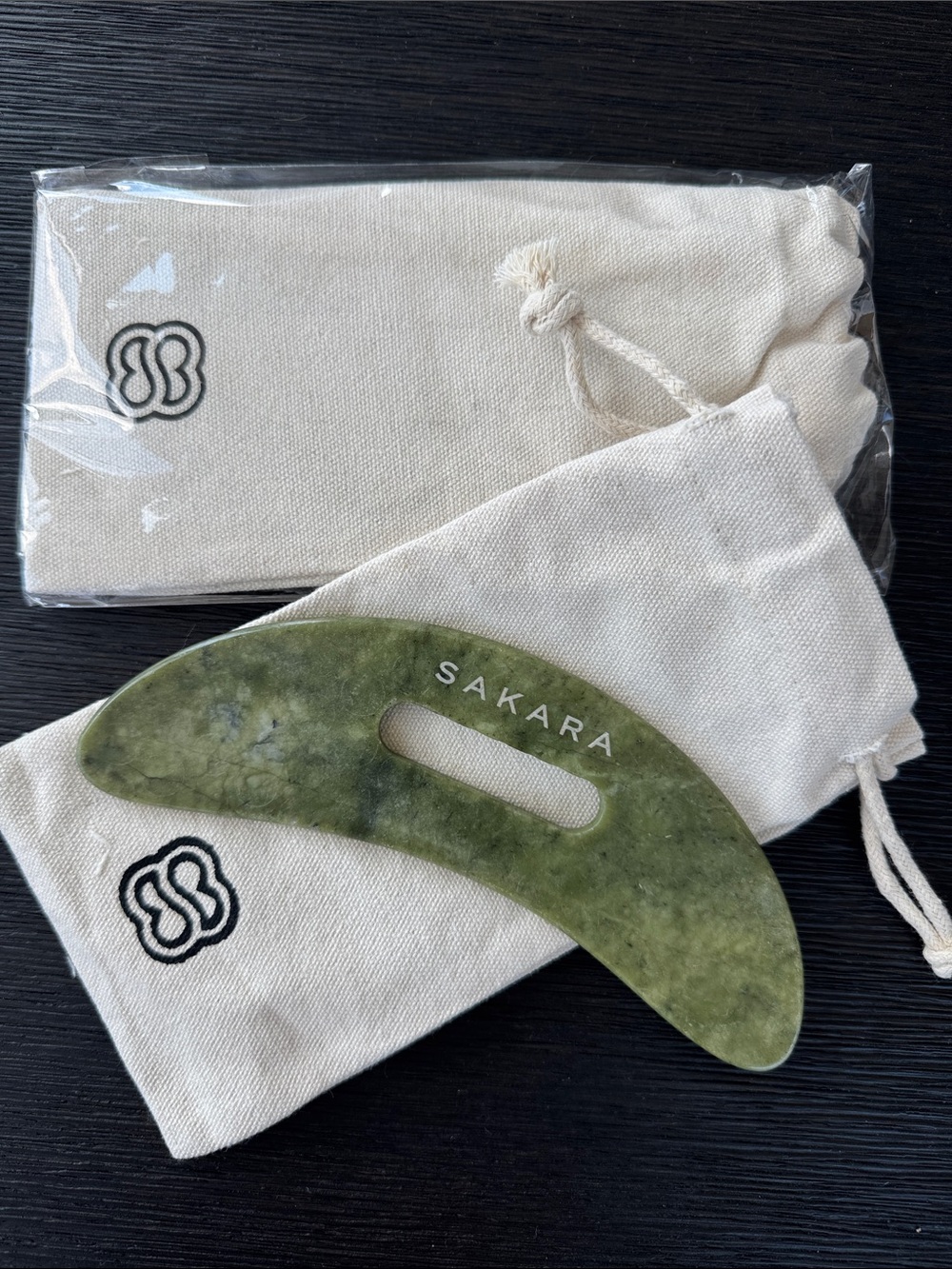 SAKARA Green Jade Gua Sha Tool